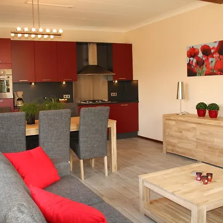 Hotel Berg En Dal 3*