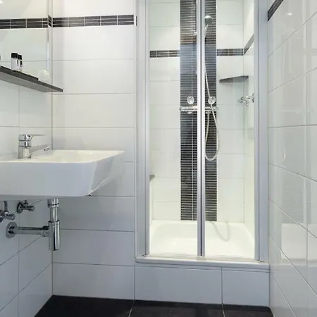 博格达尔酒店 酒店 埃彭