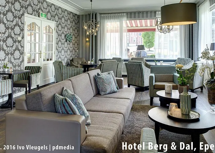 Berg En Dal Hotel 3*