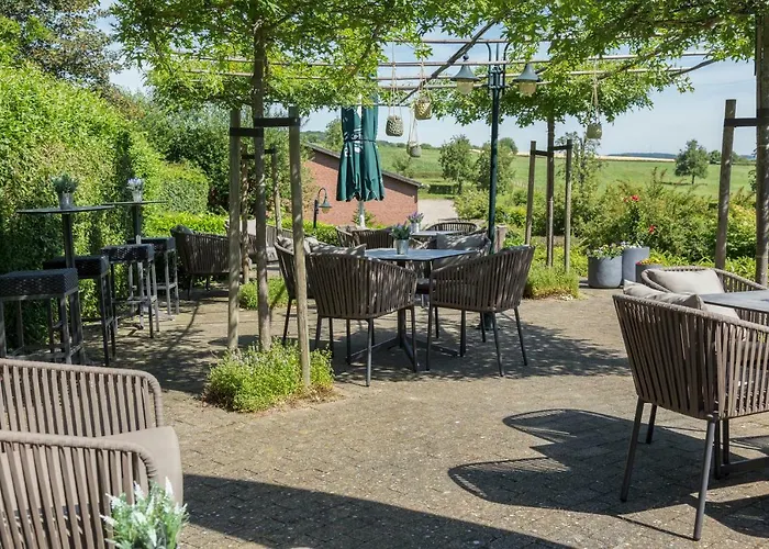 Berg En Dal Hotel 3*