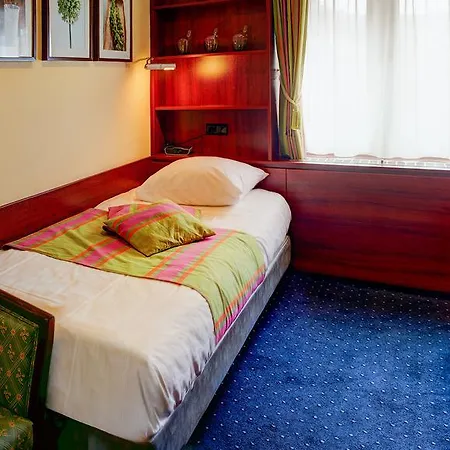 Hotel Berg En Dal